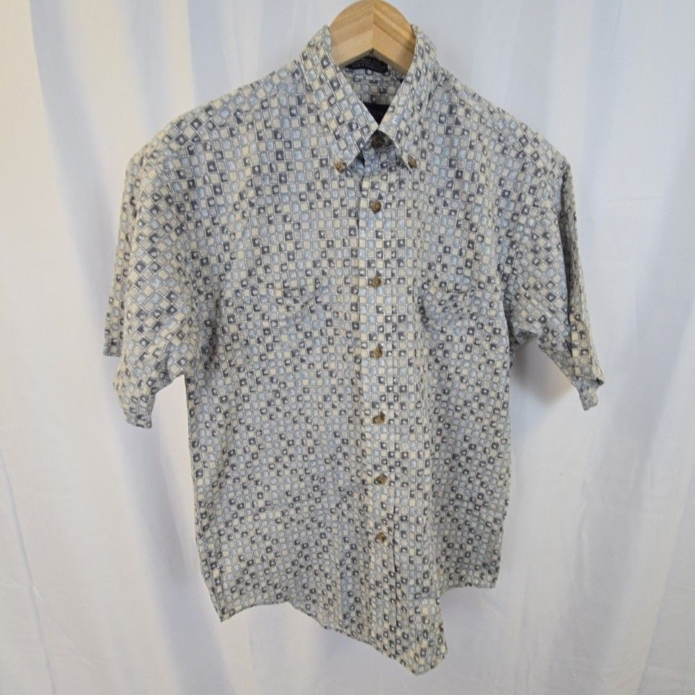 Van Heusen Shirt Mens Medium Multicolor Geometric Short Sleeve Button Up Pockets